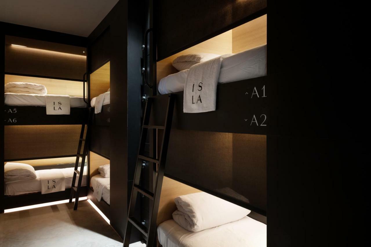 Bed in 6-Bed Mixed Dormitory Room